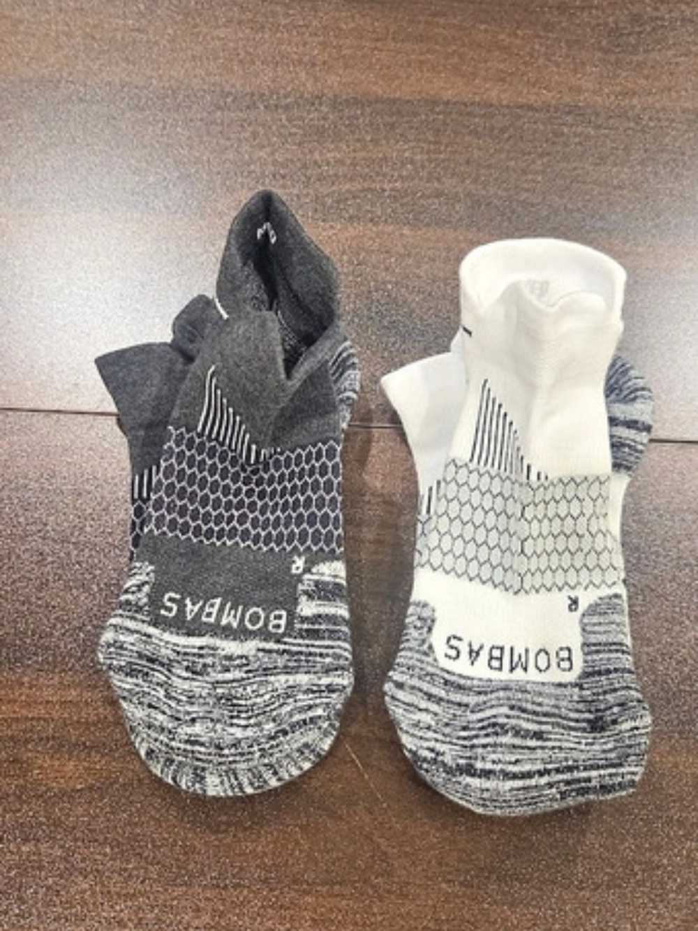 Bombas Performance Ankle Socks Black & White.  Size Medium